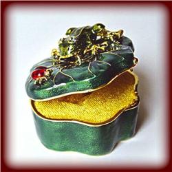 FROG & LADYBUG 24K GOLD CRYSTALS JEWELRY RING BOX