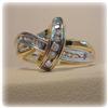 Image 1 : EXQUISITE FLOWER! 10K GOLD GENUINE DIAMOND RING