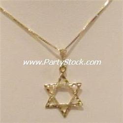 Solid 14k Gold Boy's CHAI Chain Pendant Necklace