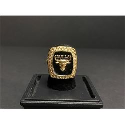 CHICAGO BULLS 1991 NBA WORLD FINALS CHAMPIONSHIP REPLICA RING "JORDAN"