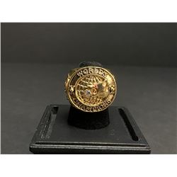 CHICAGO CUBS 1907 MLB NATIONAL LEAGUE CHAMPIONSHIP REPLICA RING "CUBS"