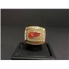 Image 1 : DETROIT RED WINGS 1998 NHL STANLEY CUP CHAMPIONSHIP REPLICA RING "YZERMAN"