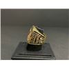 Image 3 : DETROIT RED WINGS 1998 NHL STANLEY CUP CHAMPIONSHIP REPLICA RING "YZERMAN"