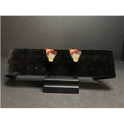 CUFFLINKS WHERE'S WALDO