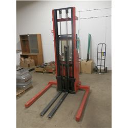 Pallet Stacker