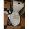 Image 2 : White Toilet