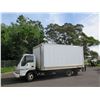 Image 2 : 2005 GMC W4500 High Cube Box Truck w/Lift Gate (Runs, Drives, Lift Gate Works - See Video)
