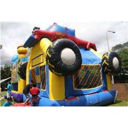 Monster Truck Jumper 13x13