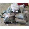 Image 1 : Pallet full of "gravel" sand bags.