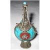 Image 2 : A SLIVER & TURQUOISE SNUFF BOTTLE QING DYNASTY.