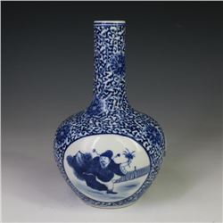 A BLUE & WHITE BOTTLE VASE KANGXI MARK 17TH/C.