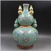 Image 1 : A FAMILLE VERTE DOUBLE GOURD VASE QIANLONG MARK 17TH/C.