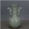 Image 1 : A WHITE CRACKLE DOUBLE HANDLE VASE MING DYNASTY.