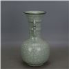 Image 2 : A WHITE CRACKLE DOUBLE HANDLE VASE MING DYNASTY.