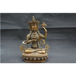 A GILT BRONZE BUDDHA FIGURE QING DYNASTY.