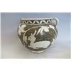 Image 6 : A BEOWN & WHITE DOUBLE HANDLE JAR MING DYNASTY.