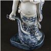 Image 5 : A BLUE & WHITE PORCELAIN BUDDHA FIGURE QING DYNASTY.