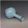 Image 2 : A SKY BLUE BOTTLE VASE MING DYNASTY.