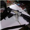 Image 3 : DSA DS4 CQB ELECTRIC AIRSOFT GUN WITH BBS AND SELF RESETTING TARGET