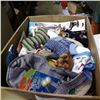 Image 3 : BOX OF NEW DOG ITEMS