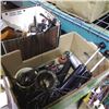 Image 2 : LOT OF RATCHET STRAPS, VINTAGE CAR PART, PISTONS