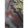 Image 2 : 3 chain cinches with mining axe and fall arrest harness
