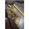 Image 3 : 3 chain cinches with mining axe and fall arrest harness