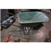 Image 2 : GREEN PLASTIC WHEEL BARROW