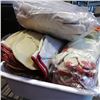 Image 3 : Tote of various new work gloves
