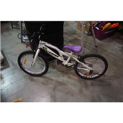 WHITE BMX BIKE