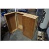 Image 6 : WOOD PORTABLE TOOL CABINET