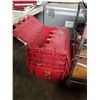 Image 3 : 5 TOTES WITH BUILT IN LIDS