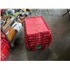 Image 1 : 5 TOTES WITH BUILT IN LIDS