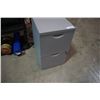 Image 1 : 2 DRAWER METAL FILING CABINET