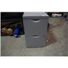 Image 3 : 2 DRAWER METAL FILING CABINET