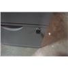 Image 6 : 2 DRAWER METAL FILING CABINET