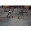 Image 2 : 2 patio end tables