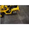 Image 2 : Kid trax 12 volt ride on front loader needs wheel and battery