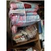 Image 3 : 3 BOXES OF XMAS DECOR, CLOTHING, ETC