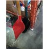 Image 2 : MOP BUCKET, 2 SHOVELS AND RAKE