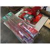 Image 4 : Lot of christmas ornaments on box with lights