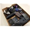 Image 3 : TRAY OF PORTABLE SPEAKERS, CACLULATORS, ELECTRONICS