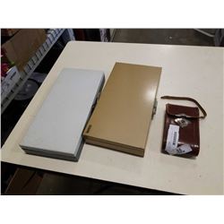 VINTAGE BILLY RECORD CAMERA AND SLIDE CASES