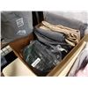 Image 2 : 2 boxes of new couch covers, curtains, visors and more