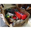 Image 2 : LOT OF NOMA BUBBLE LIGHTS CHRISTMAS LIGHTS AND BOX OF XMAS DECOR