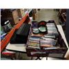 Image 1 : TRAY OF CDS