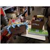 Image 1 : 2 boxes of new electronics and new toys