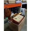 Image 3 : BOX OF COLLECTOR TINS, LARGE WOOD SPOON AND FORK AND KITCHEN ITEMS