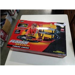 BURAGO FERRARI RACE AND PLAY SET