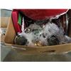 Image 3 : BOX OF ESTATE GOODS AND DECOR